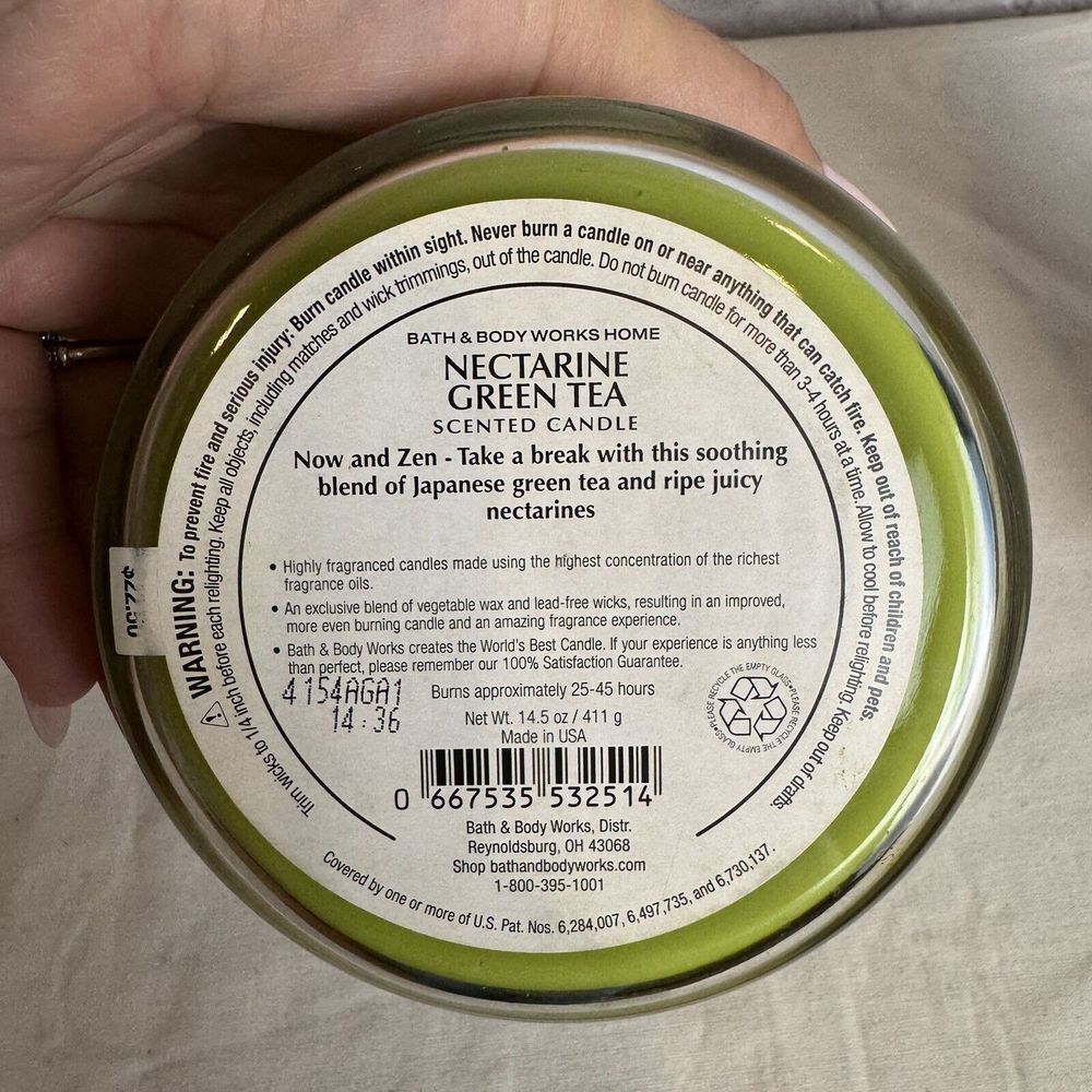 Bath & Body Works Nectarine Green Tea 3 Wick Candle NOS NEW - Picture 3 of 3
